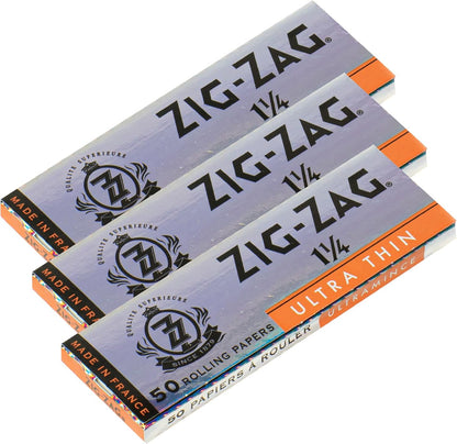 ZIG-ZAG Ultra Thin Rolling Papers, 1¼ Size, 3 Booklet Pack, 50 Leafs per Pack, Lightweight Slow Burning Paper, 100% Natural Gum Arabic, No Bleach, Authentic (Silver) - 150 sheets